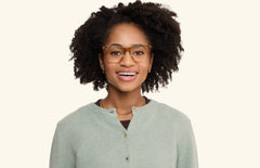 The Harper - Honey Clear - LifeStyle Thumbnail1 - Pair Eyewear