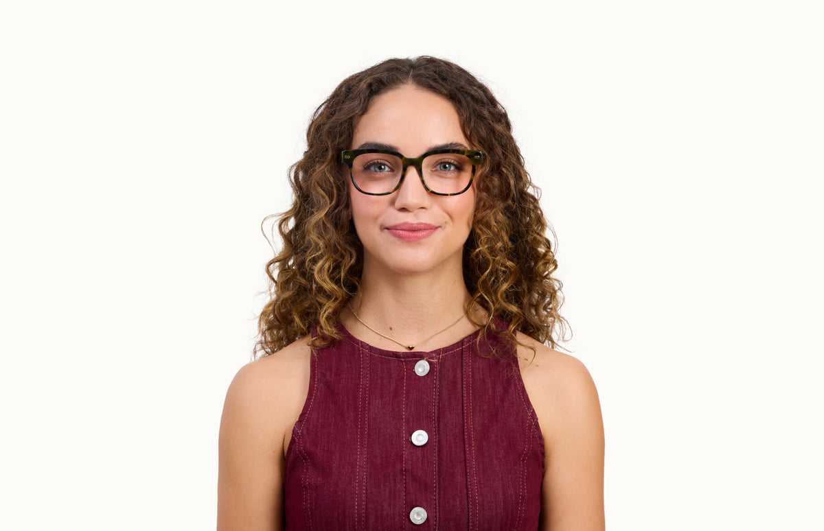 The Marlow - LifeStyle 1 - Pair Eyewear