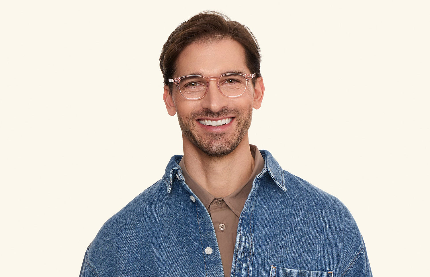 The Otis - Pink Clear - LifeStyle1 - Pair Eyewear