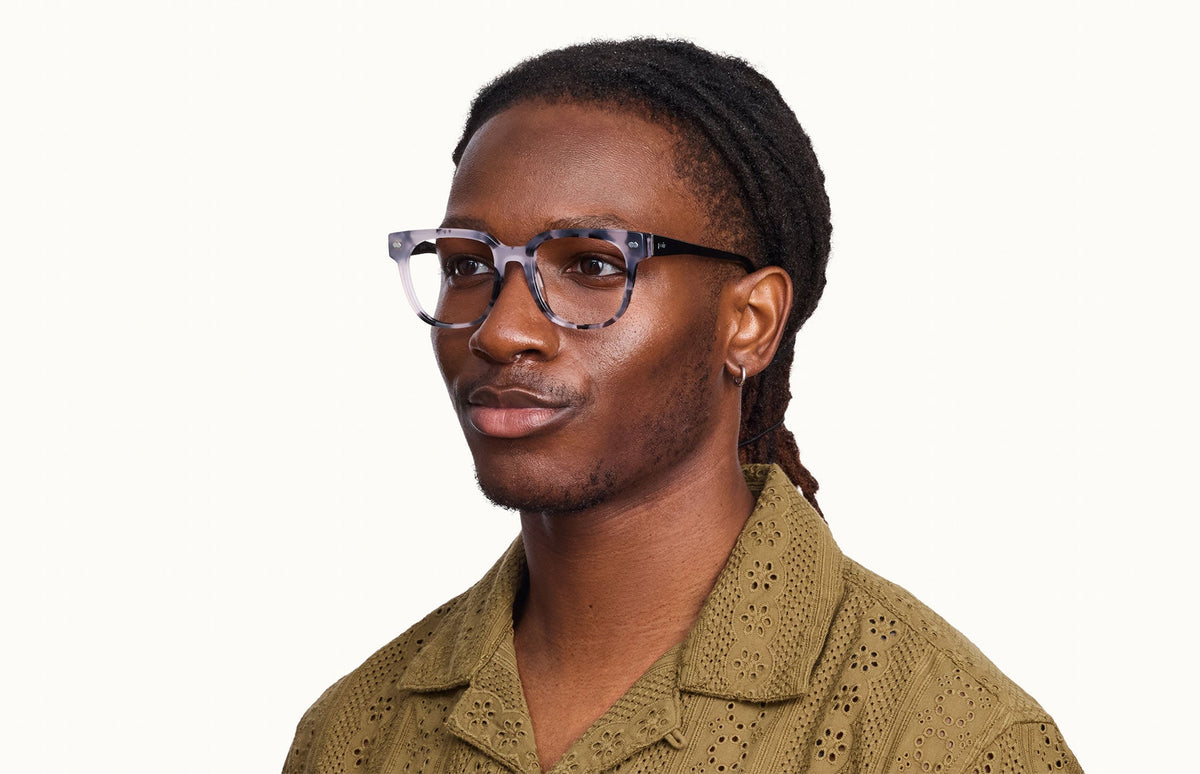 The Murphy - LifeStyle 2 - Pair Eyewear