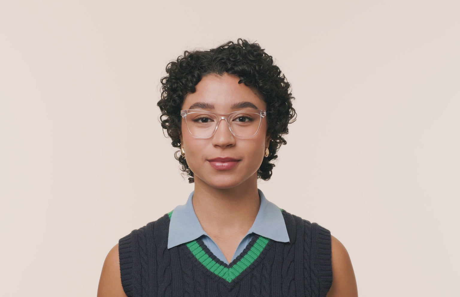 The Harper - Crystal Clear Acetate Silver Metal - LifeStyle Thumbnail3 - Pair Eyewear