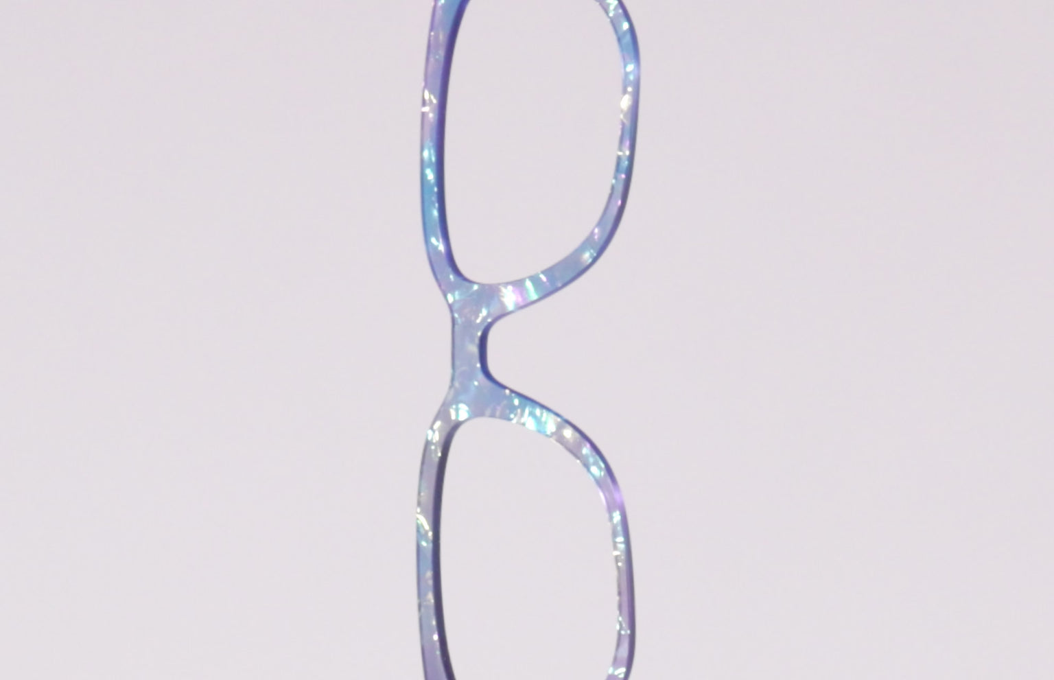 The Pluto Pearl Crystal - LifeStyle Thumbnail Video1 - Pair Eyewear