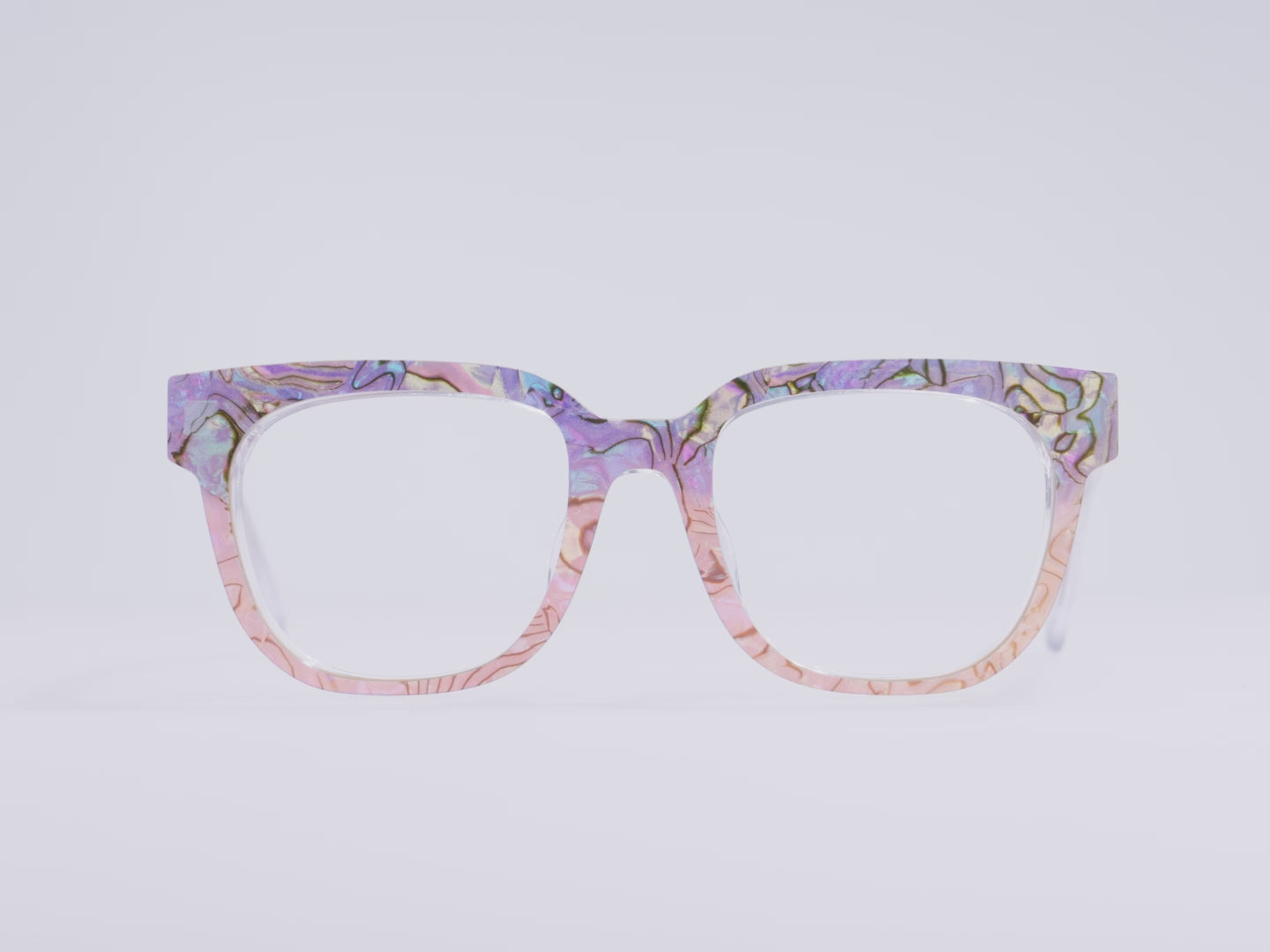 The Opulent Oyster - LifeStyle Thumbnail Video1 - Pair Eyewear