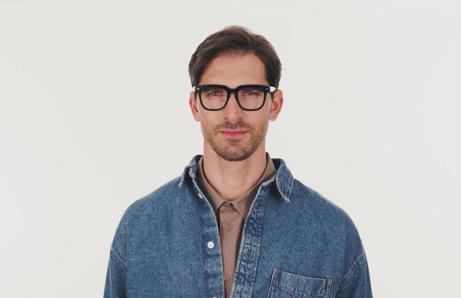 The Payton - Black - LifeStyle Thumbnail2 - Pair Eyewear