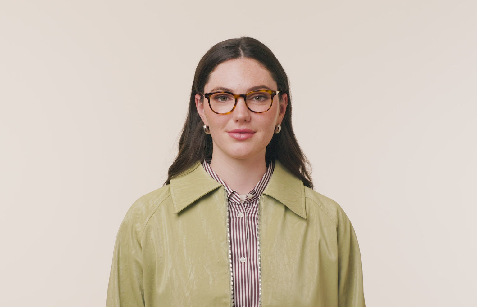 The Reese - Tortoise Acetate Gold Metal - LifeStyle Thumbnail3 - Pair Eyewear