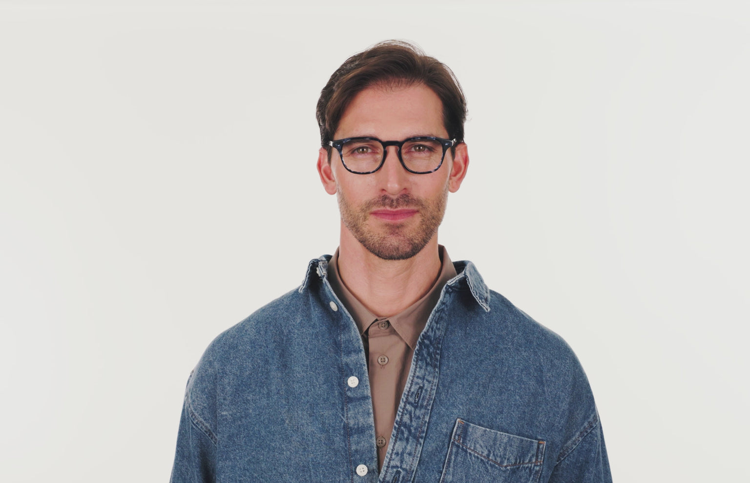 The Otis - Blue Tortoise - LifeStyle Thumbnail2 - Pair Eyewear