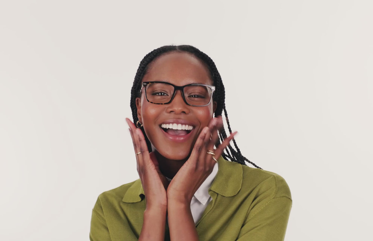 The Kirby - Tortoise Acetate Gold Metal - LifeStyle Thumbnail5 - Pair Eyewear