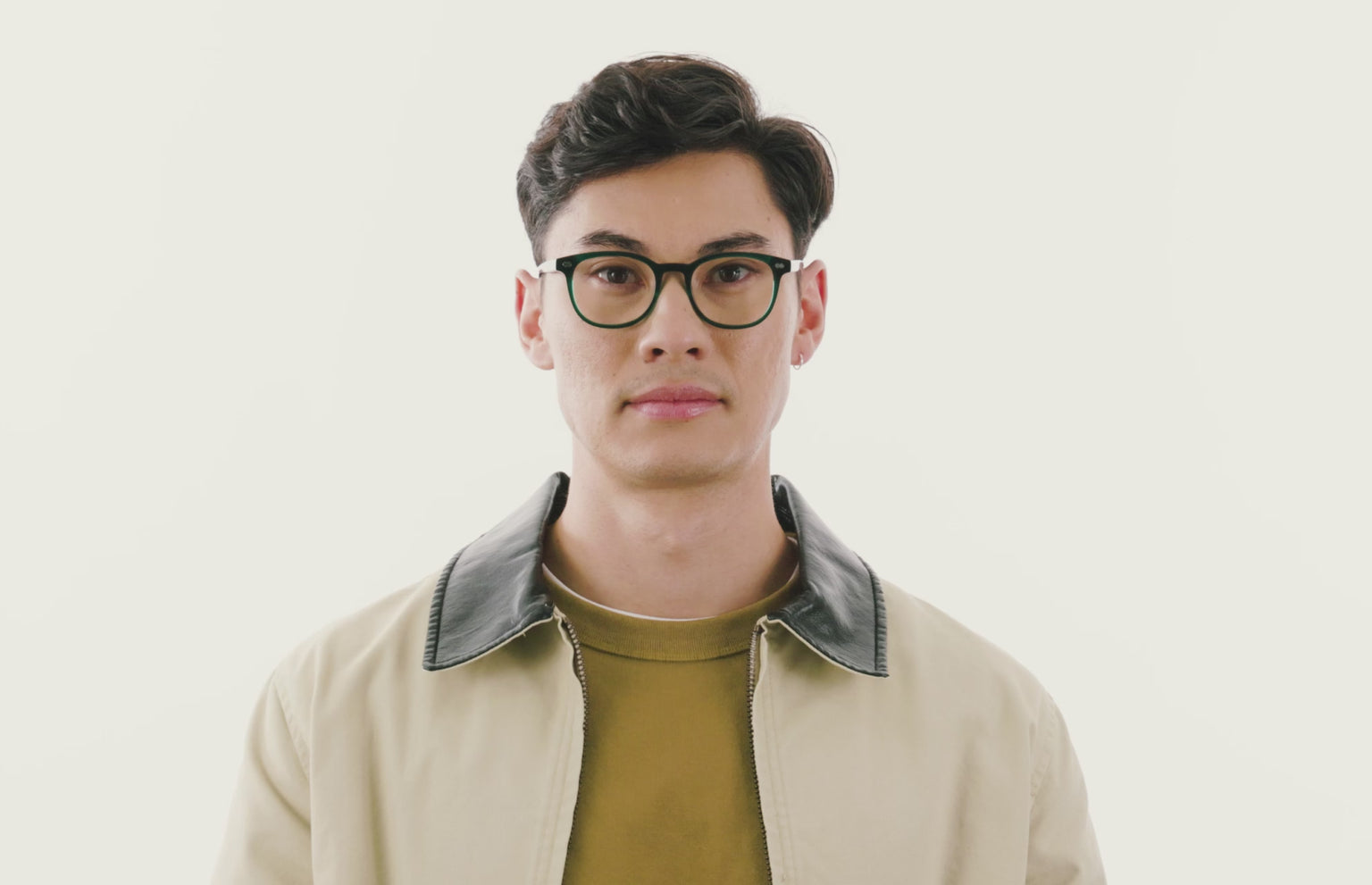 The Reese - Spruce - LifeStyle Thumbnail2 - Pair Eyewear